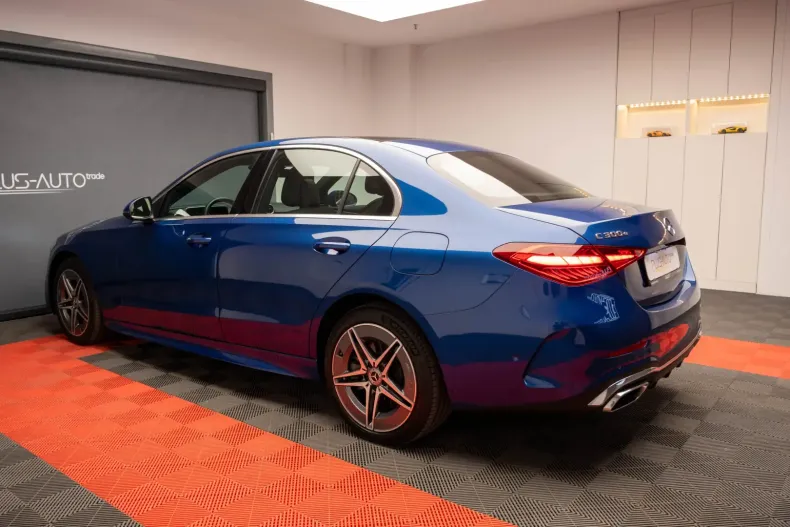 Mercedes-Benz C 300 din 2024 cu 16.000 km - oferta MER121294 - foto 4