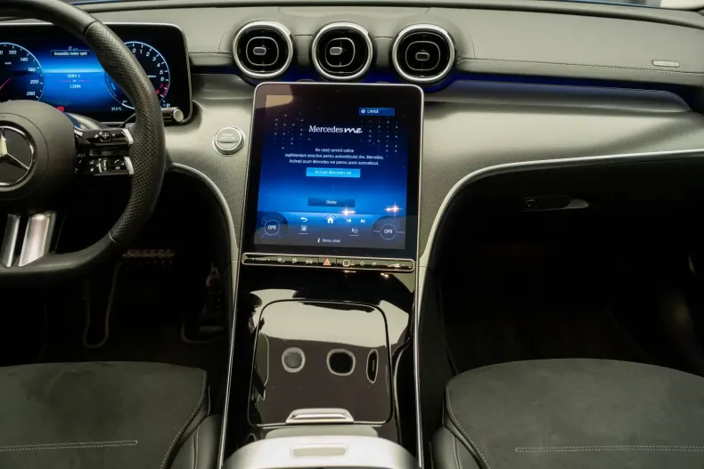 Mercedes-Benz C 300 din 2024 cu 16.000 km - oferta MER121294 - foto 22