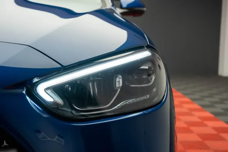 Mercedes-Benz C 300 din 2024 cu 16.000 km - oferta MER121294 - foto 28