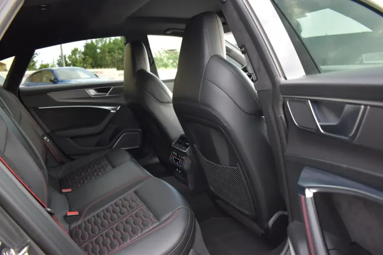 Audi RS7 din 2020 cu 54.370 km - oferta AUD121297 - foto 11