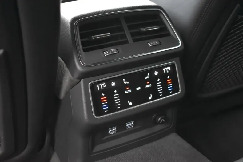 Audi RS7 din 2020 cu 54.370 km - oferta AUD121297 - foto 12