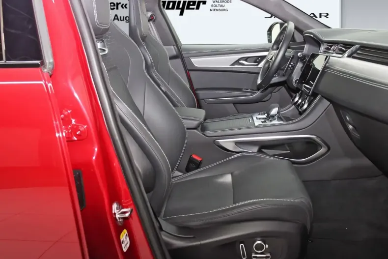 Jaguar F-Pace din 2024 cu 12.900 km - oferta JAG121306 - foto 7