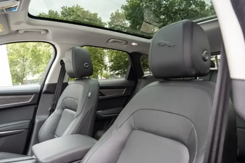 Jaguar F-Pace din 2022 cu 45.000 km - oferta JAG121309 - foto 7