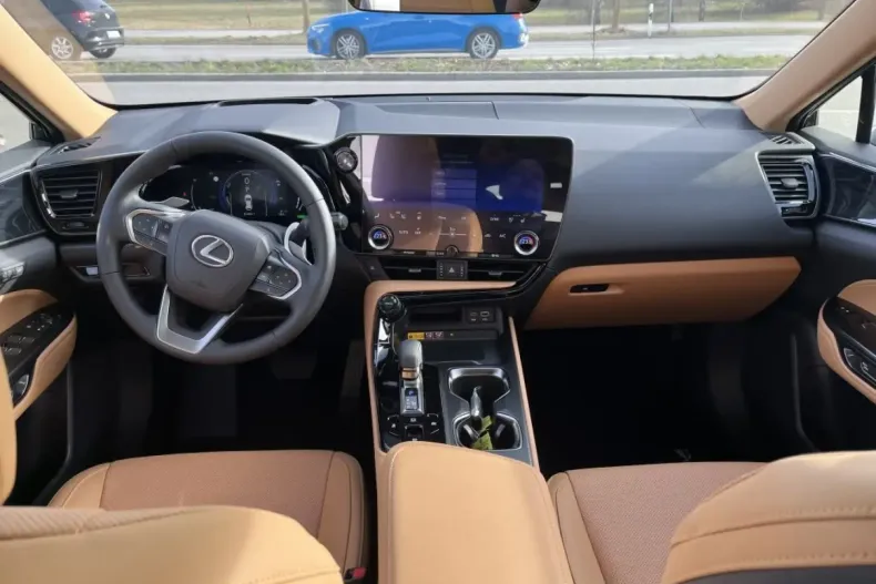 Lexus NX 350h din 2024 cu 3.100 km - oferta LEX121311 - foto 8