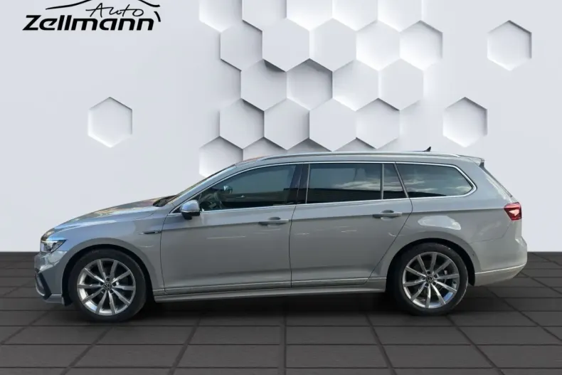 Volkswagen Passat Variant din 2023 cu 41.652 km - oferta VOL121320 - foto 2