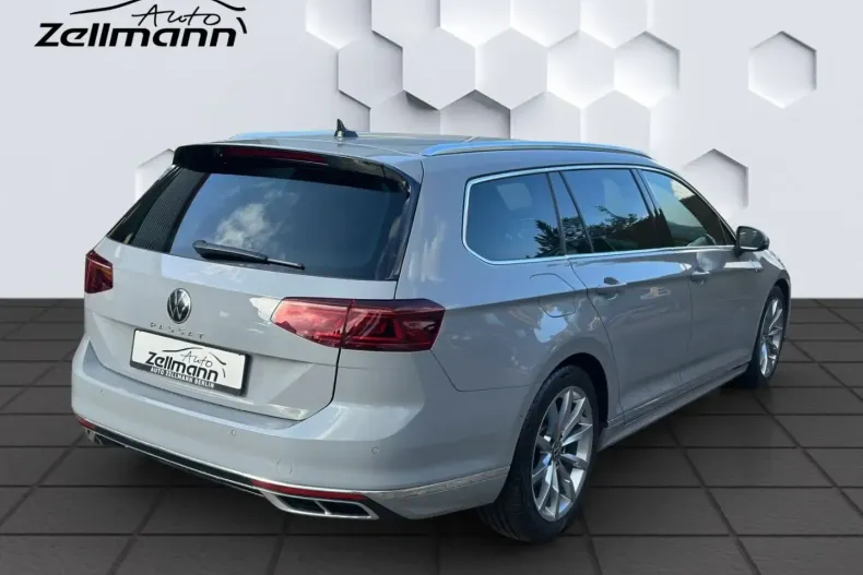 Volkswagen Passat Variant din 2023 cu 41.652 km - oferta VOL121320 - foto 5