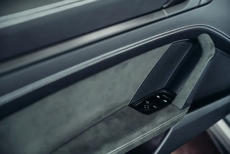 Porsche 992 din 2024 cu 10.820 km - oferta POR121325 - foto 19