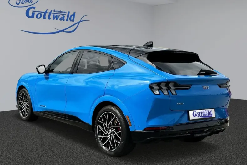 Ford Mustang Mach-E din 2022 cu 9.950 km - oferta FOR121327 - foto 4