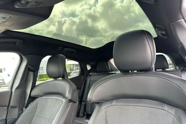 Ford Mustang Mach-E din 2022 cu 9.950 km - oferta FOR121327 - foto 14