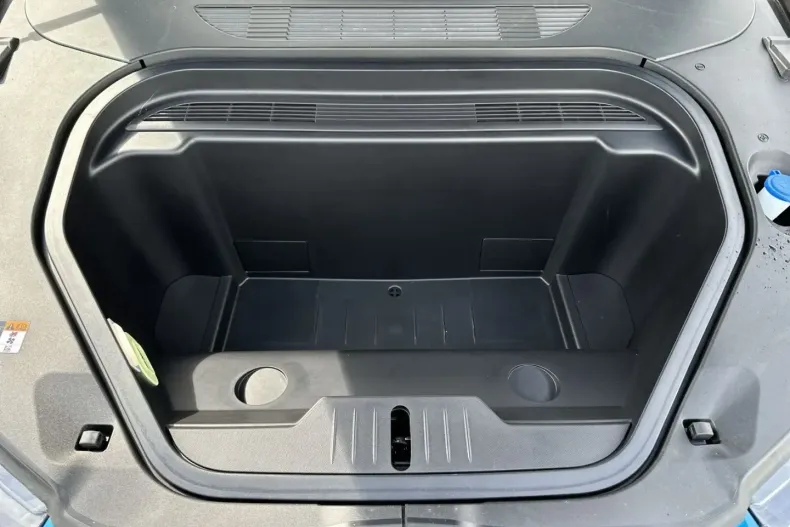 Ford Mustang Mach-E din 2022 cu 9.950 km - oferta FOR121327 - foto 16