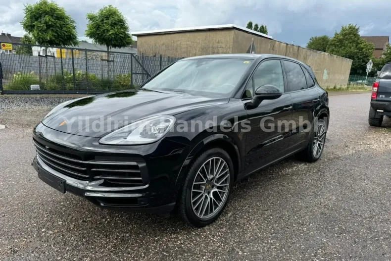 Porsche Cayenne din 2022 cu 53.000 km - oferta POR121336 - foto 1