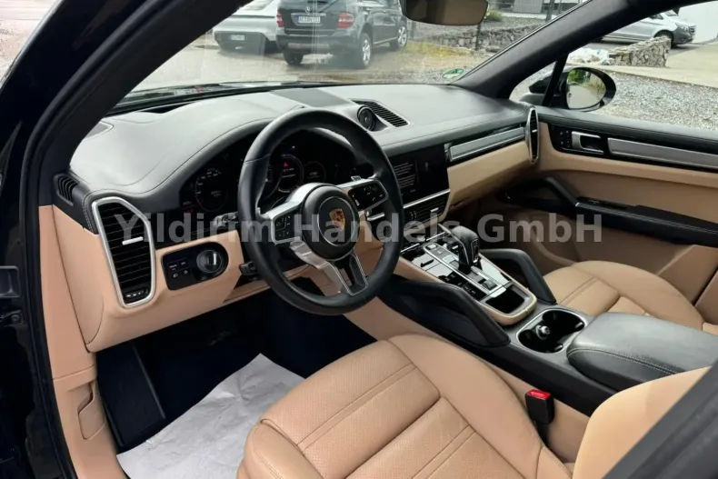 Porsche Cayenne din 2022 cu 53.000 km - oferta POR121336 - foto 3