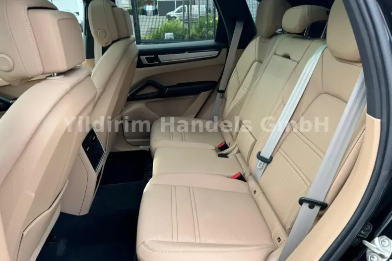 Porsche Cayenne din 2022 cu 53.000 km - oferta POR121336 - foto 11