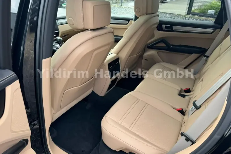Porsche Cayenne din 2022 cu 53.000 km - oferta POR121336 - foto 17