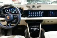 Porsche Cayenne din 2024 cu 15.500 km - oferta POR121337 - foto 4