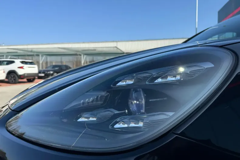 Porsche Cayenne din 2021 cu 58.920 km - oferta POR121339 - foto 32