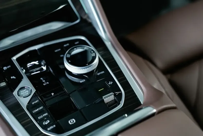 BMW X6 din 2024 cu 999 km - oferta BMW121343 - foto 15