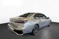 BMW 740 din 2024 cu 26.357 km - oferta BMW121350 - foto 3