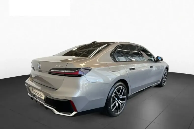 BMW 740 din 2024 cu 26.357 km - oferta BMW121350 - foto 3