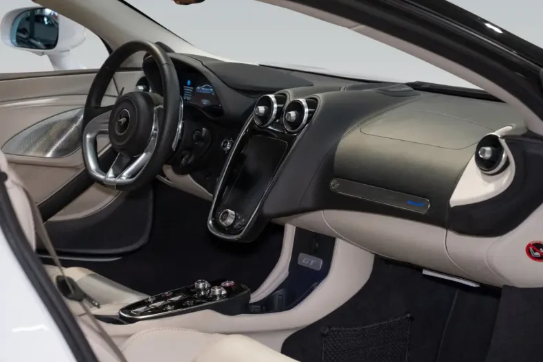 McLaren GT din 2020 cu 28.490 km - oferta MCL121353 - foto 4