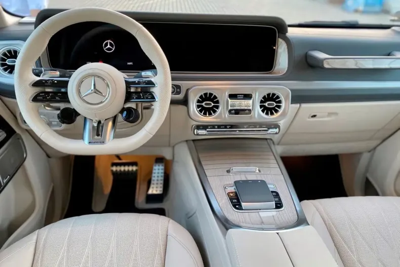 Mercedes-Benz G 63 AMG din 2024 cu 6.000 km - oferta MER121354 - foto 10