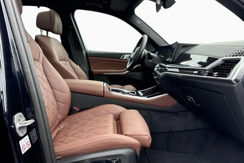 BMW X5 M60 din 2024 cu 22.976 km - oferta BMW121361 - foto 14