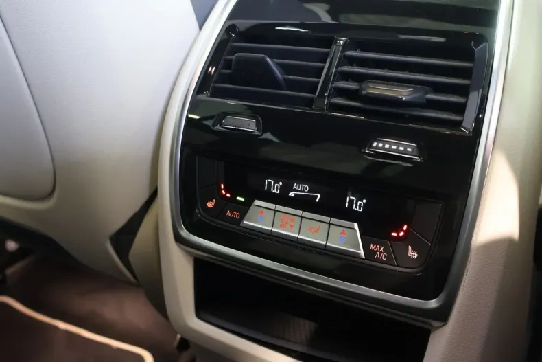 BMW X6 M60 din 2024 cu 19.950 km - oferta BMW121365 - foto 19