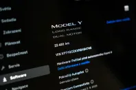 Tesla Model Y din 2024 cu 22.250 km - oferta TES121376 - foto 19