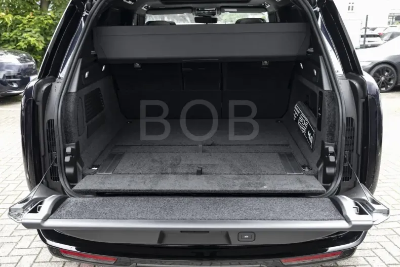 Land Rover Range Rover din 2024 cu 9.500 km - oferta LAN121377 - foto 8