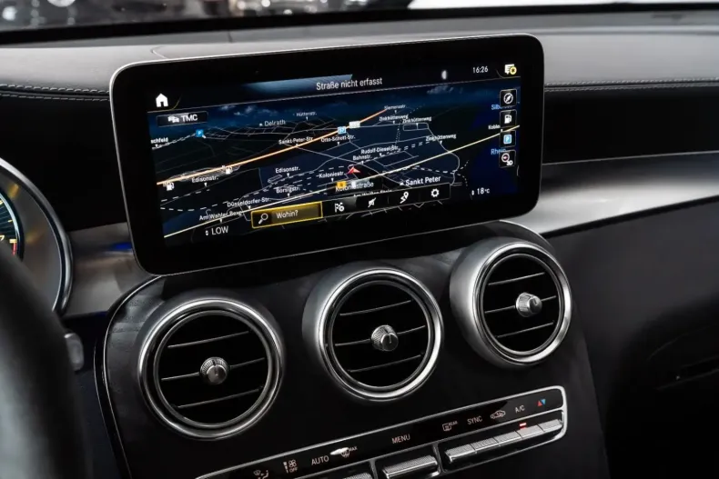 Mercedes-Benz GLC 63 AMG din 2023 cu 18.184 km - oferta MER121382 - foto 21