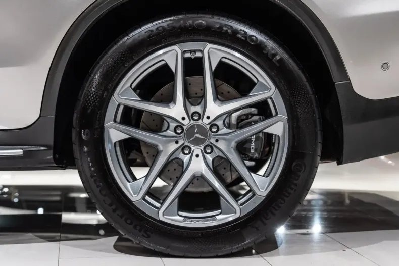 Mercedes-Benz GLC 63 AMG din 2023 cu 18.184 km - oferta MER121382 - foto 29