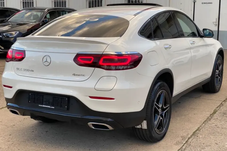 Mercedes-Benz GLC 300 din 2022 cu 33.875 km - oferta MER121384 - foto 7