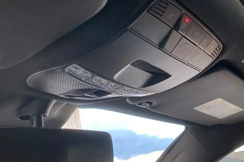 Mercedes-Benz GLC 300 din 2022 cu 33.875 km - oferta MER121384 - foto 13