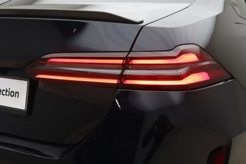 BMW M5 din 2024 cu 6.787 km - oferta BMW121398 - foto 21