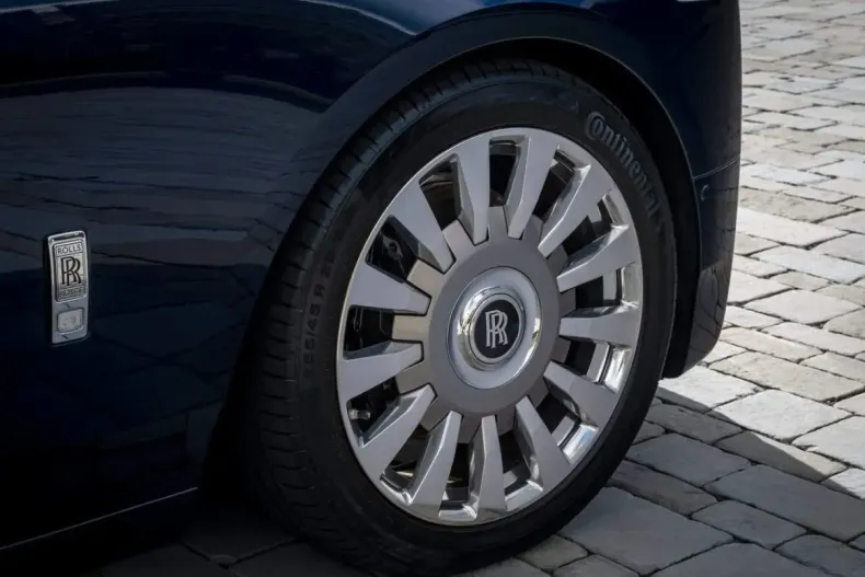 Rolls-Royce Phantom din 2021 cu 16.900 km - oferta ROL121407 - foto 8