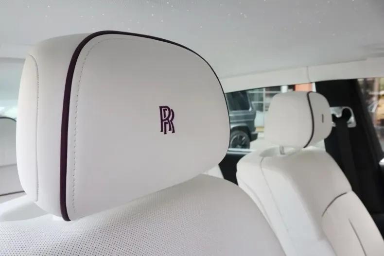 Rolls-Royce Phantom din 2022 cu 18.926 km - oferta ROL121408 - foto 14