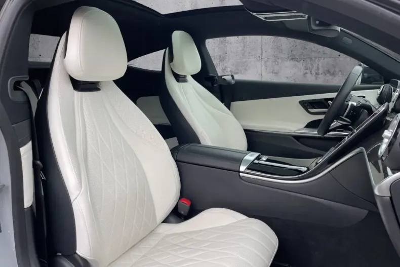 Mercedes-Benz CLE 220 din 2023 cu 19.200 km - oferta MER121412 - foto 12