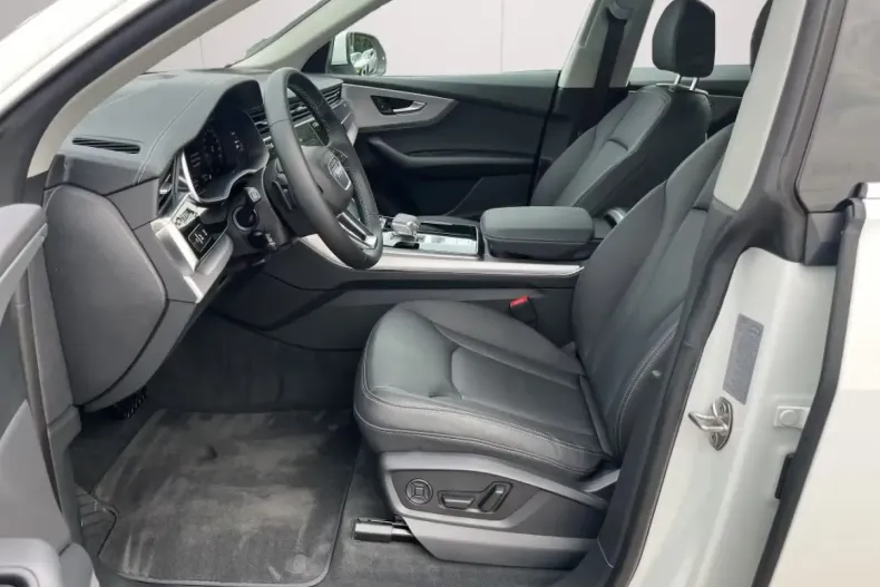 Audi Q8 din 2024 cu 9.950 km - oferta AUD121422 - foto 9