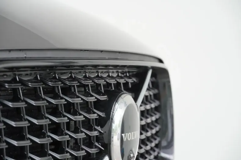 Volvo XC90 din 2024 cu 14.007 km - oferta VOL121425 - foto 4