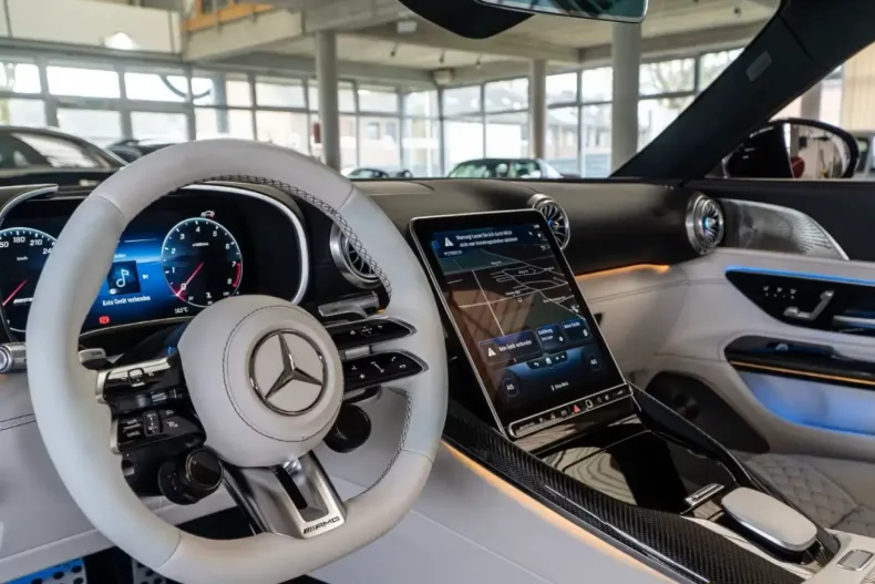 Mercedes-Benz SL 63 AMG din 2025 cu 33 km - oferta MER121428 - foto 9