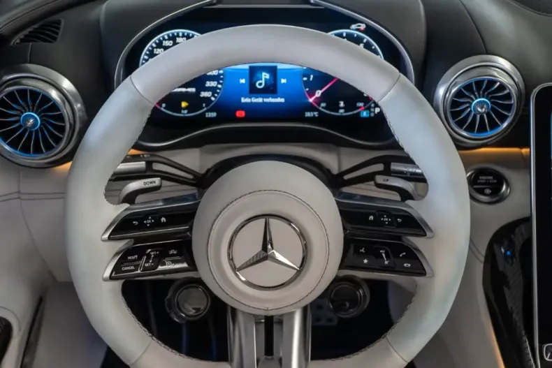 Mercedes-Benz SL 63 AMG din 2025 cu 33 km - oferta MER121428 - foto 10