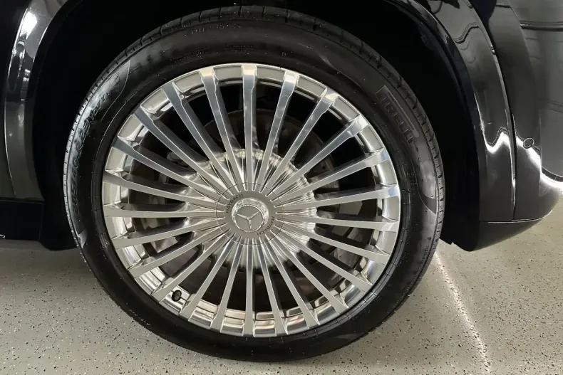 Mercedes-Benz GLS 600 din 2024 cu 18.700 km - oferta MER121430 - foto 25