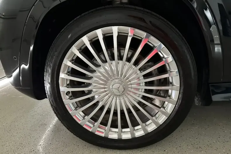 Mercedes-Benz GLS 600 din 2024 cu 18.700 km - oferta MER121430 - foto 28