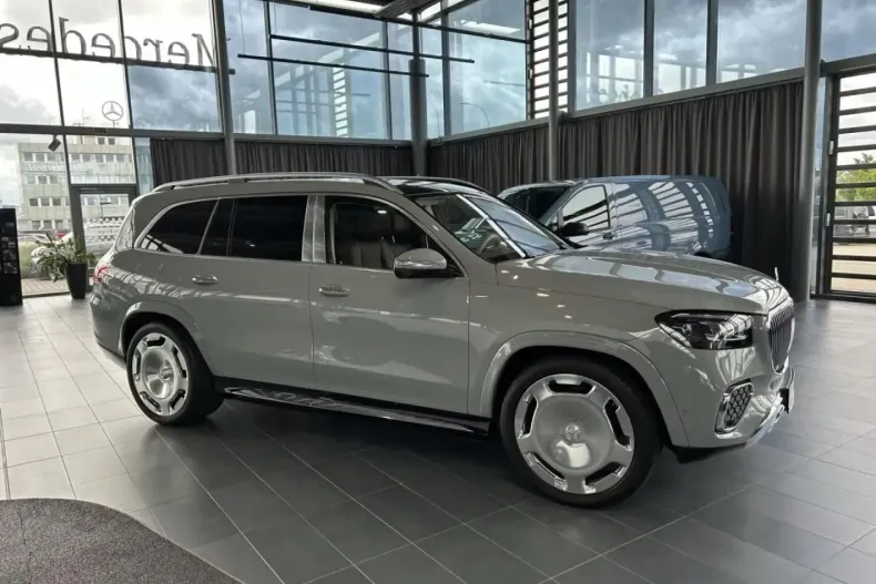 Mercedes-Benz GLS 600 din 2024 cu 3.661 km - oferta MER121431 - foto 3