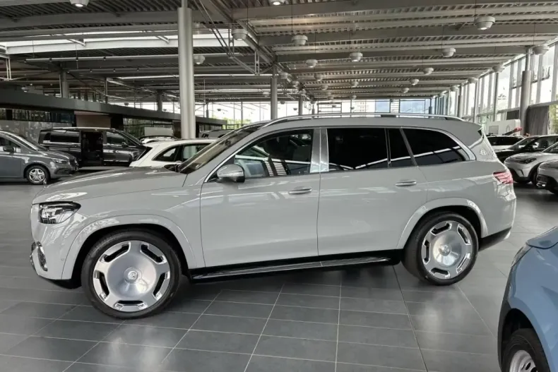 Mercedes-Benz GLS 600 din 2024 cu 3.661 km - oferta MER121431 - foto 4