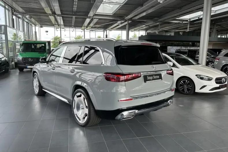 Mercedes-Benz GLS 600 din 2024 cu 3.661 km - oferta MER121431 - foto 5