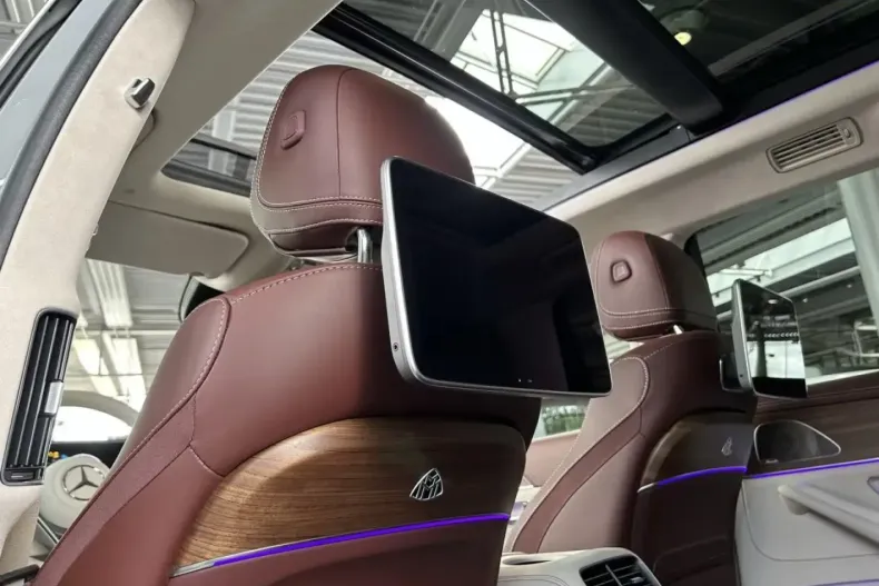 Mercedes-Benz GLS 600 din 2024 cu 3.661 km - oferta MER121431 - foto 20