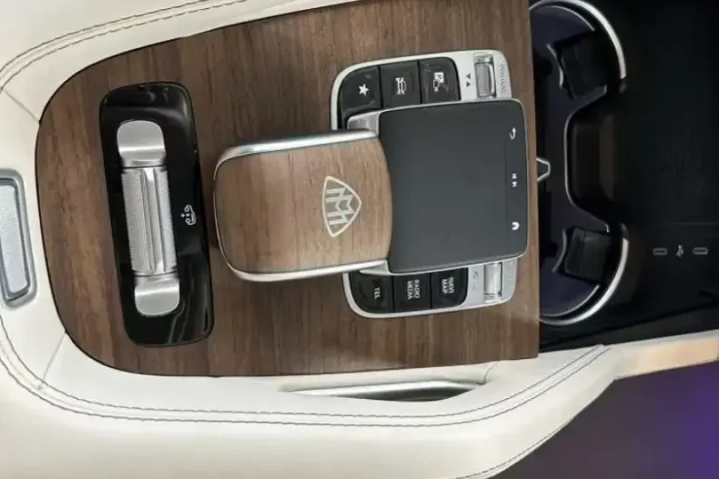 Mercedes-Benz GLS 600 din 2024 cu 3.661 km - oferta MER121431 - foto 28