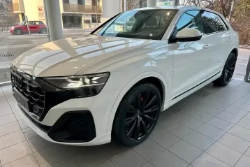 Audi Q8 din 2025 - oferta AUD121434
