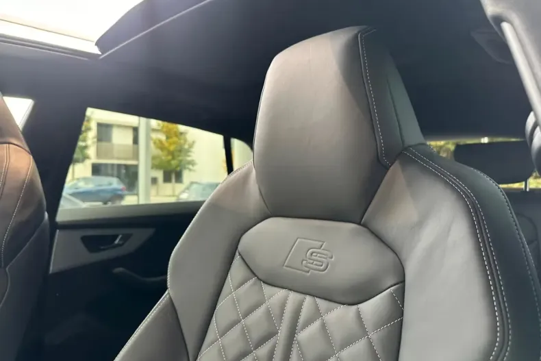 Audi Q8 din 2025 cu 10 km - oferta AUD121438 - foto 5